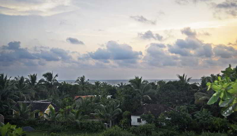 Oasis Beach Resort Goa Esterno foto
