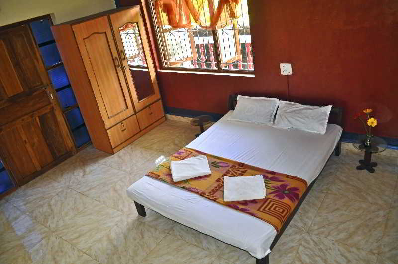 Oasis Beach Resort Goa Esterno foto